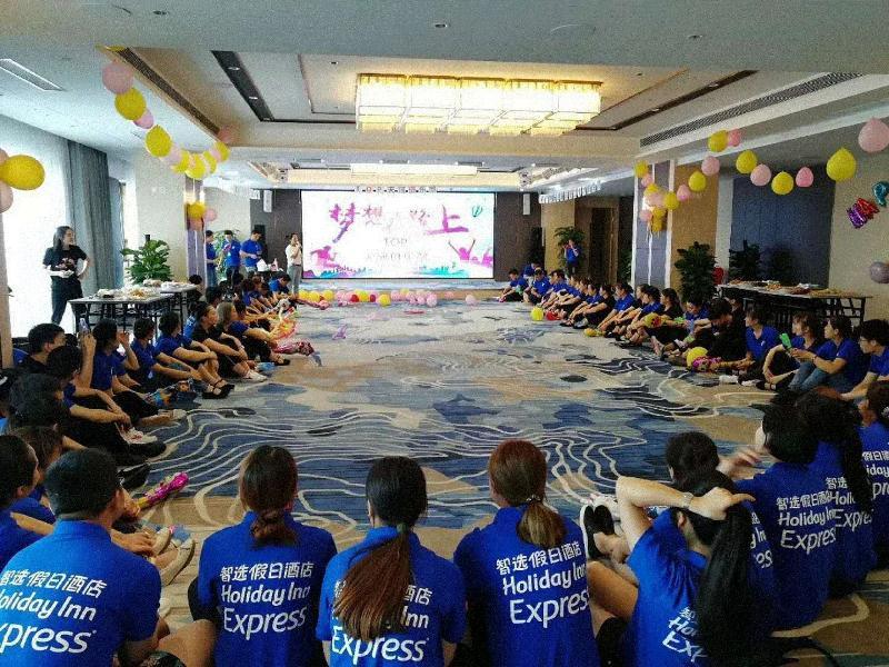 Holiday Inn Express Chengdu Tianhe Buitenkant foto