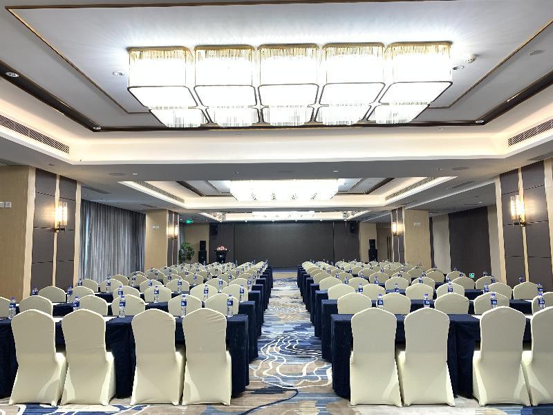 Holiday Inn Express Chengdu Tianhe Buitenkant foto