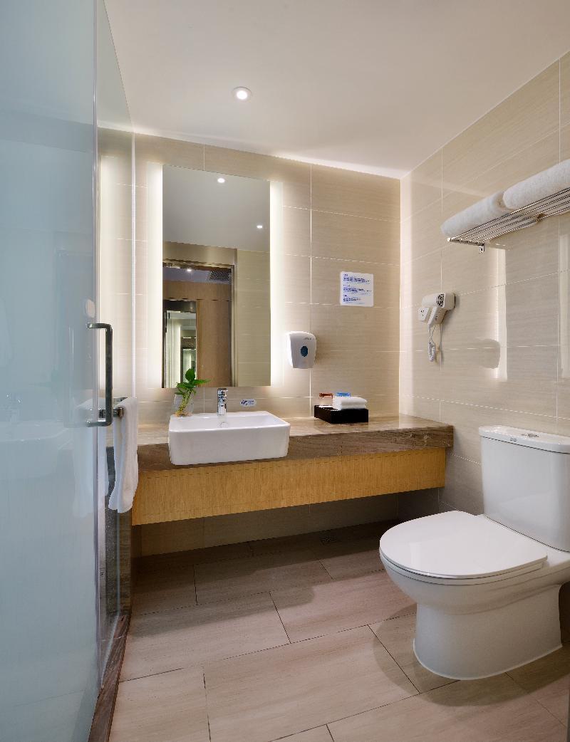 Holiday Inn Express Chengdu Tianhe Buitenkant foto